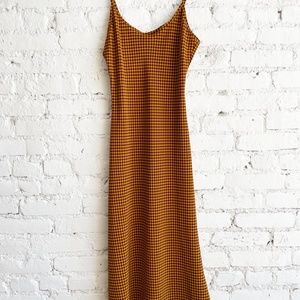 Lisa Says Gah Slip Midi Dress - Red/Gold Check - Size L